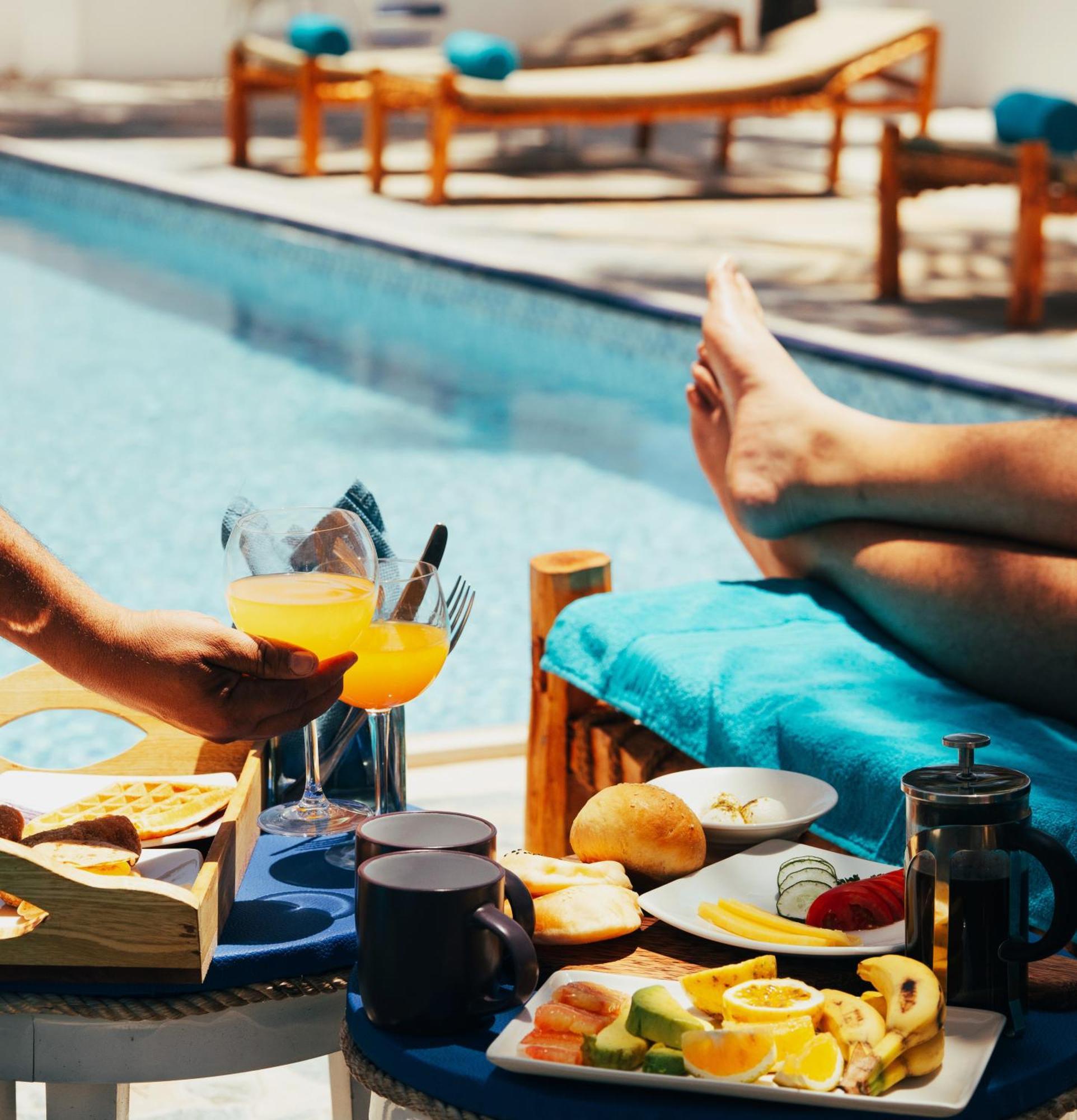 Bianco Azzurro Hotel & Restaurant プワニ・チャンガーニ エクステリア 写真
